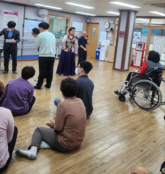 첨부파일
