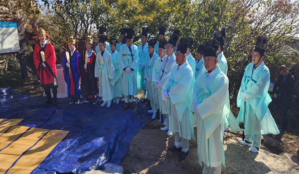 첨부파일