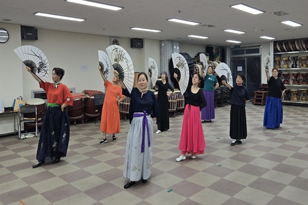 첨부파일