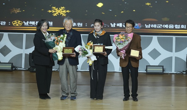 첨부파일