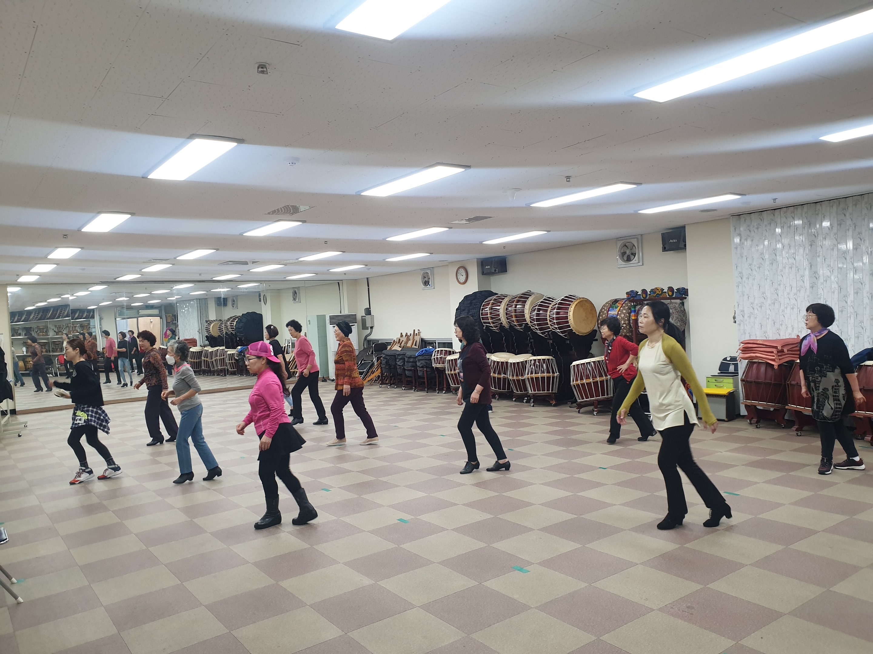 첨부파일