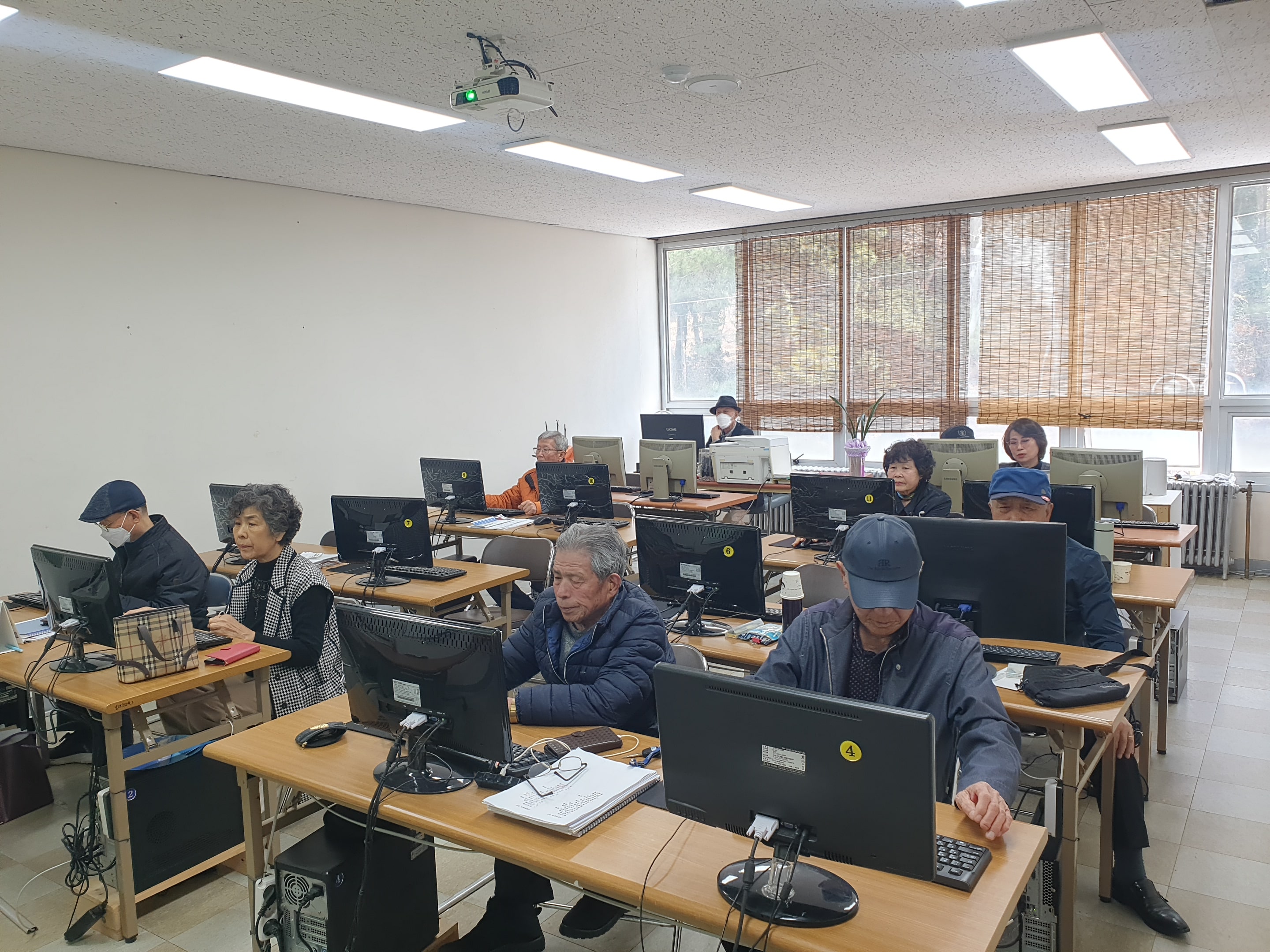 첨부파일