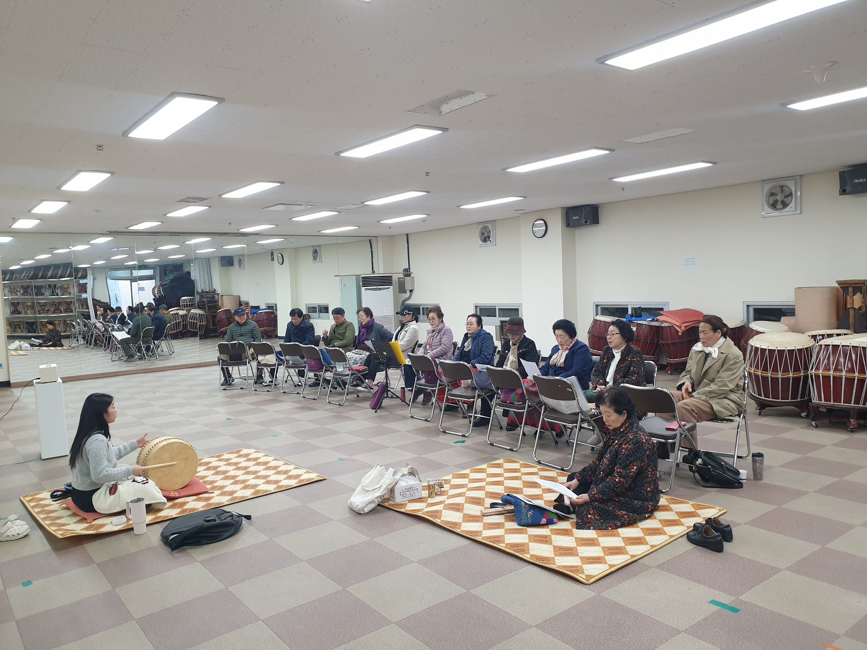 첨부파일