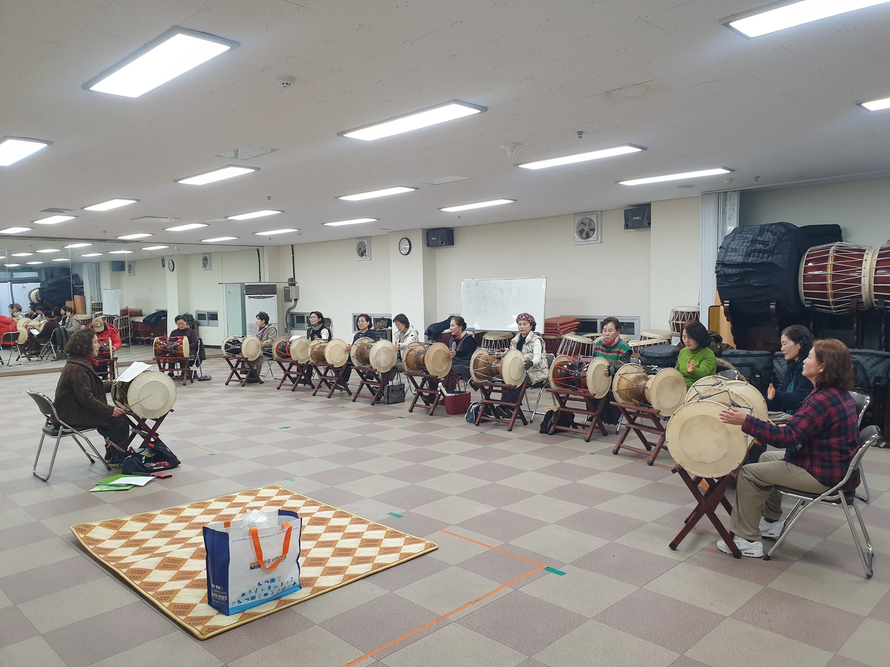 첨부파일