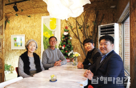 첨부이미지